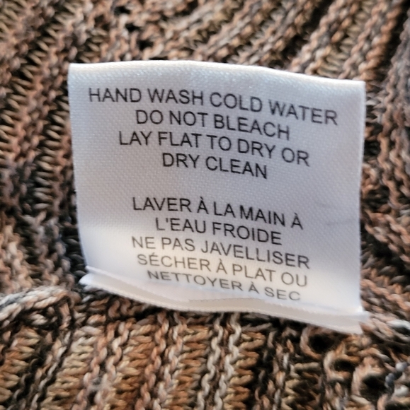 BELLDINI Open Sweater, Long Cut Hem, Cut-Out on the Boddess, Size XL - Picture 13 of 15